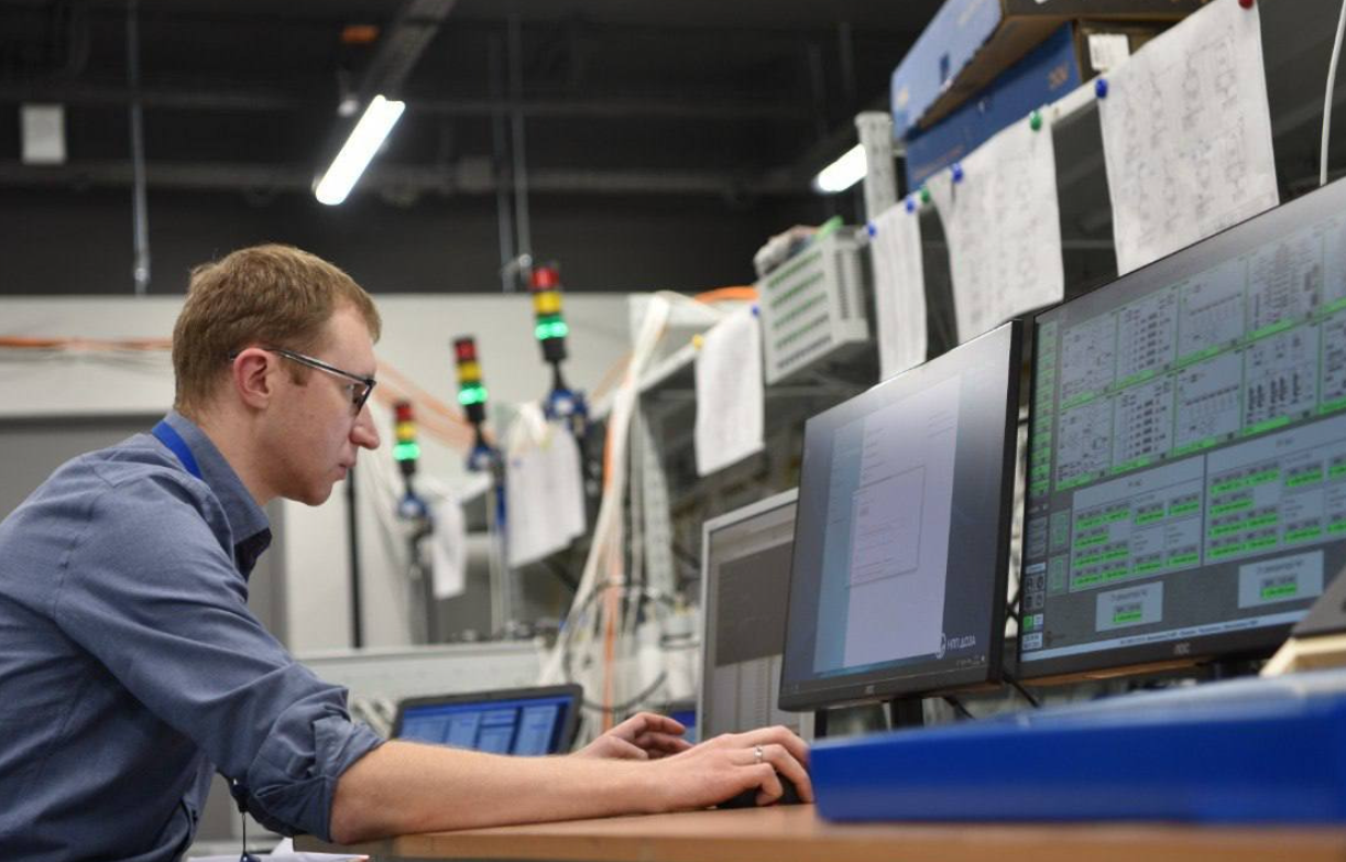 俄罗斯多扎科学生产企业将为新型核动力破冰船“斯大林格勒”号提供第五代凤凰辐射监测系统