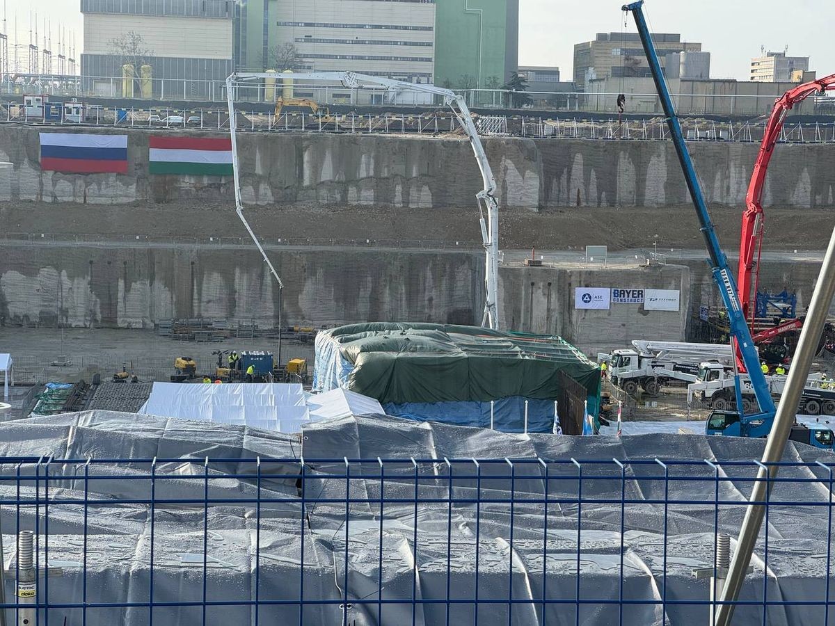 保克什核电站Paks-2首块混凝土浇筑仪式