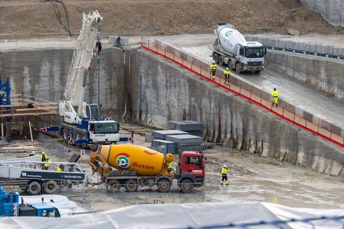 保克什核电站Paks-2首块混凝土浇筑仪式