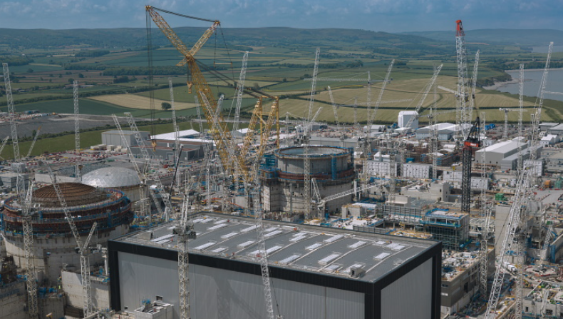 Ӣ���ƽ��˼����ϵ�ĸ� ���ڼ��ٺ˵罨���뼼������