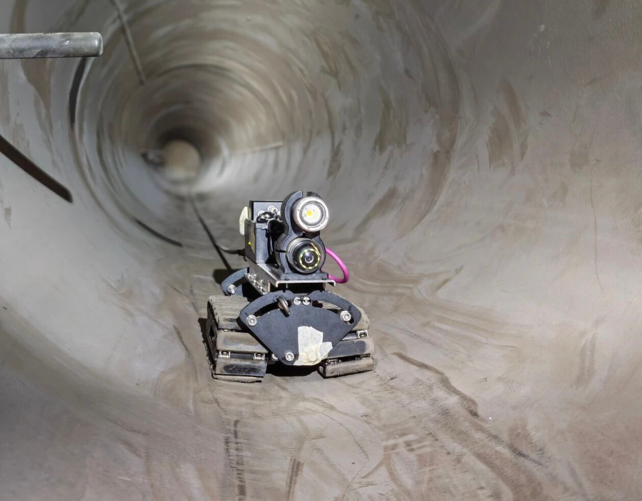 宁德核电大修现场上演“管道科考” 智能机器人开启“火星”检测新范式