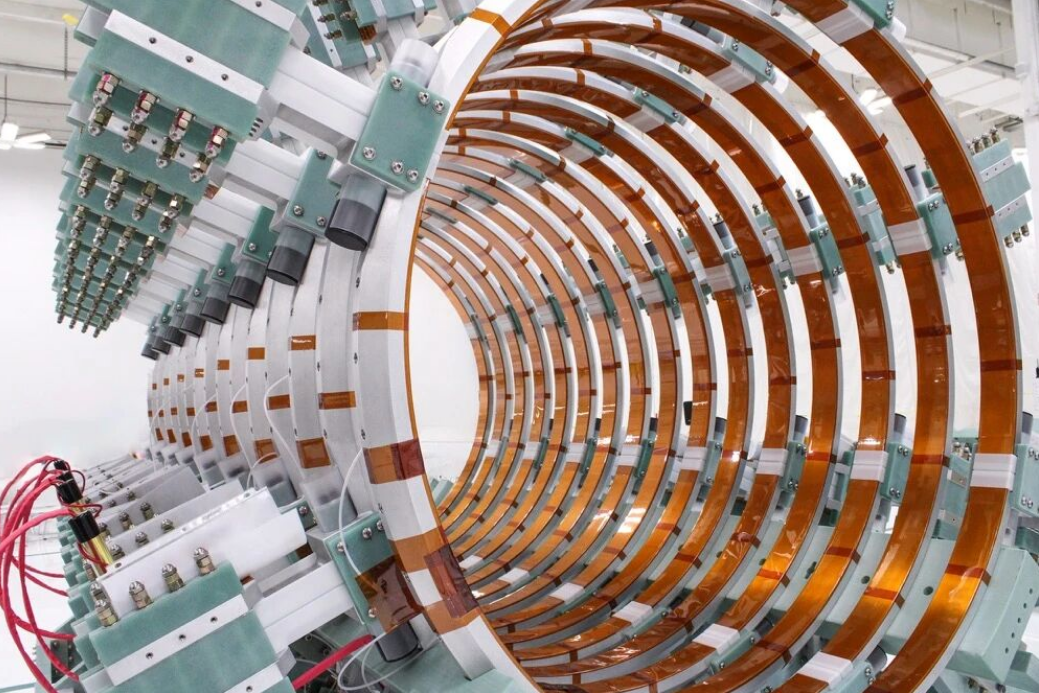 Helion Energy：：聚变商用之路迎来关键挑战，材料技术攻坚瞄准“工程极限”