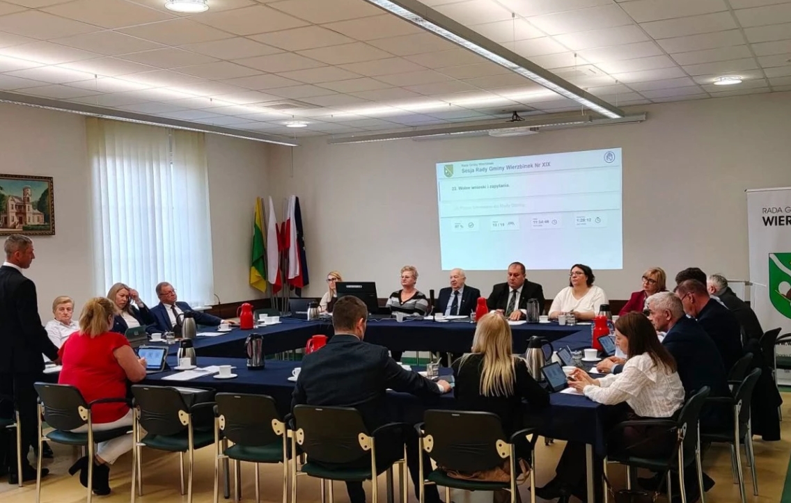 ������ʽ֧���ڿ���(Konin)�м��������ա���˹��Ƥ(Kazimierz Biskupi)�н���˵�վ