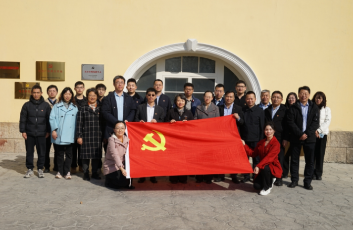 ���˾�����������䰲ȫ���Ļ�����ϵ�㿪չ���⵳�ջ