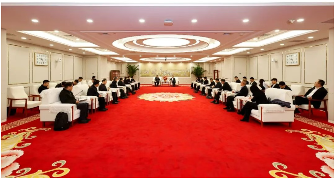 中核集团与中国海油签署战略合作协议