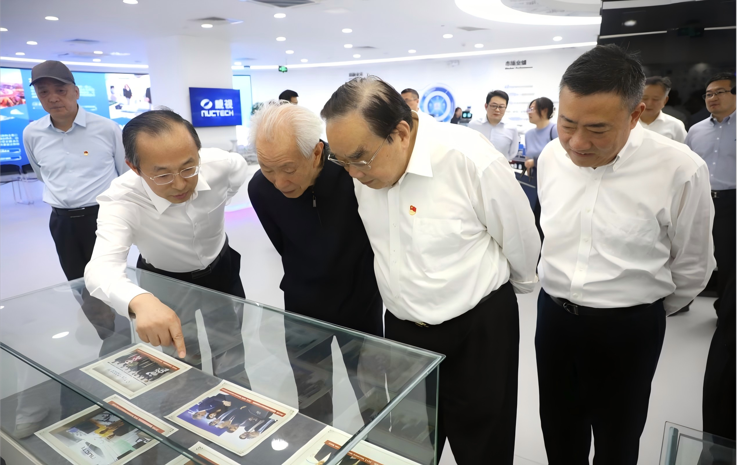 深化数智融合与科技创新，核工业老领导集体调研同方股份