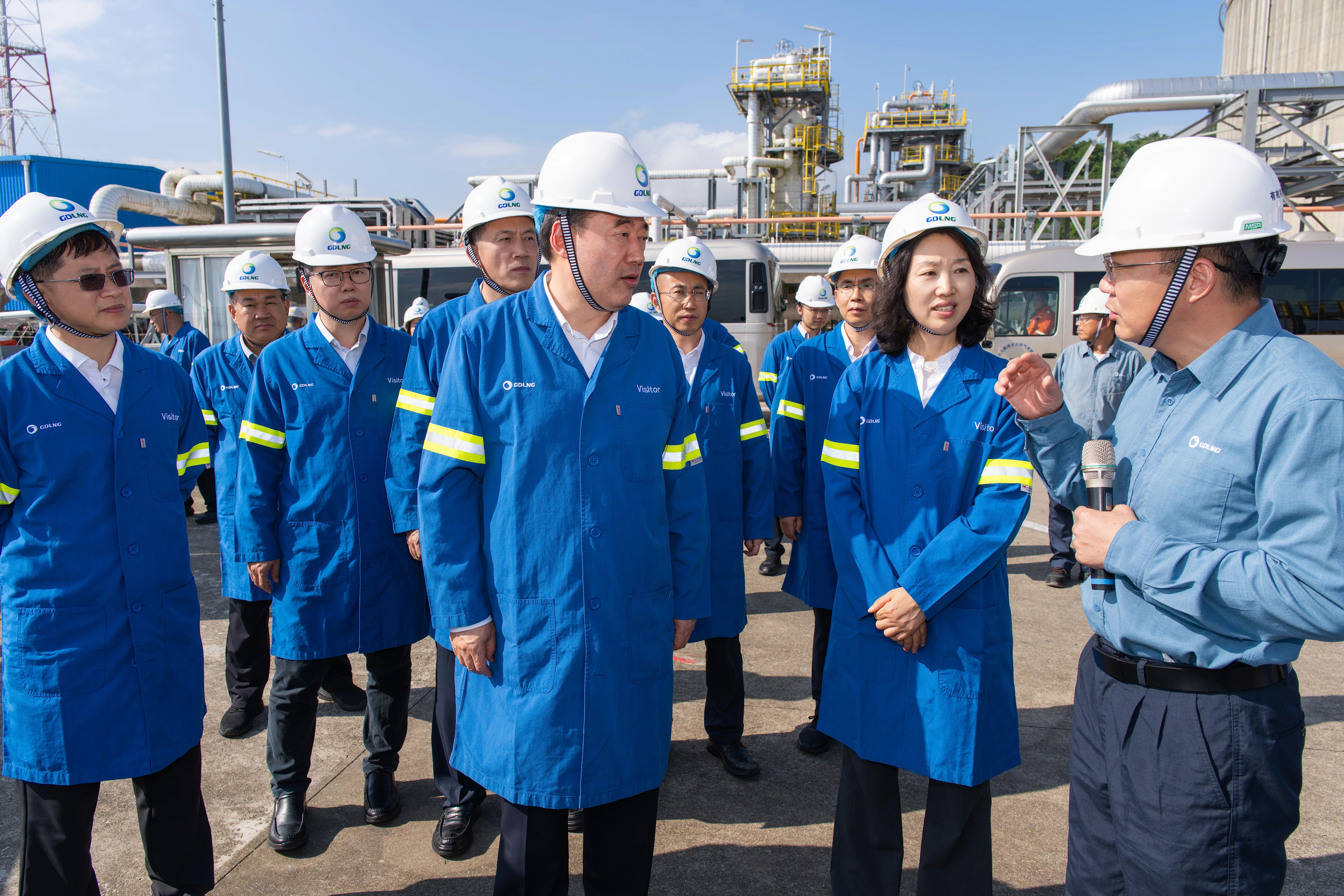国家能源局党组书记、局长王宏志一行调研中国广核大亚湾核电基地