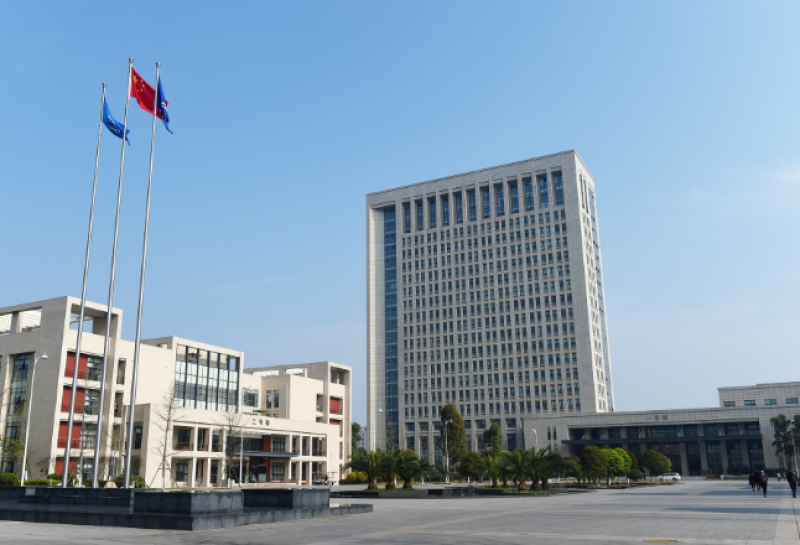 黄兴鹏同志任核动力院副院长